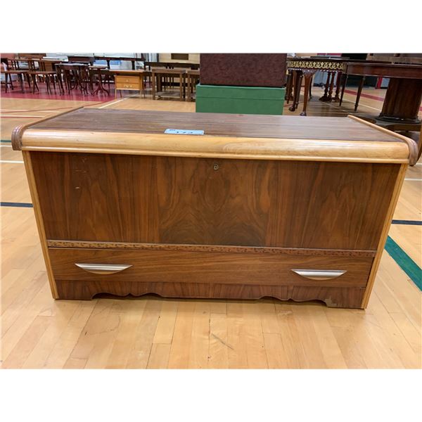 LOCKED 2 DRAWER WOOD CHEST (NO KEY)