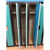 Image 2 : SET OF 3 FULL SIZE METAL LOCKERS APPROX 72"X36"X15"