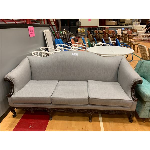 VINTAGE SOFA
