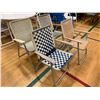 Image 3 : 4 VINTAGE FOLDING LAWN CHAIRS