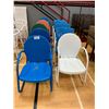 Image 1 : 10 ASSORTED VINTAGE OUTDOOR METAL CHAIRS