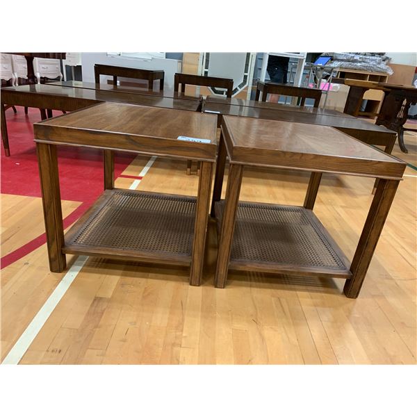 2 2 TIER WOOD & WHICKER END TABLES APPROX 21"X25"X22"
