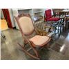 Image 2 : 2 WOOD KIDS ROCKING CHAIRS & VINTAGE METAL STOOL WITH FOOTREST
