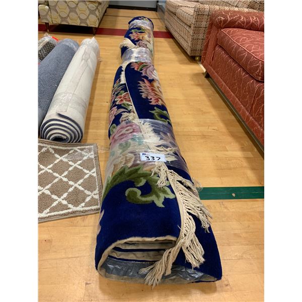 12' WIDE PATTERNED AREA RUG