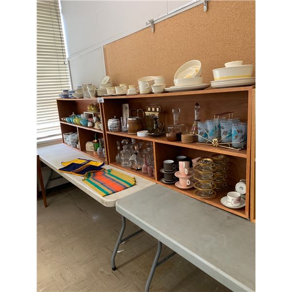 2 WOOD SHELVING UNITS OF ASSORTED ITEMS INCLUDING; DECANTERS, DISHWARE SETS, ICE BOX & MORE (TABL...