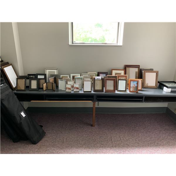 ASSORTED PHOTO FRAMES & PULL-UP SIGN STANDS