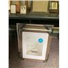 Image 6 : ASSORTED PHOTO FRAMES