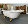 Image 3 : VINTAGE BATH TUB APPROX 64"X28"
