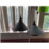 Image 3 : RACK OF 5 ASSORTED HANGING LAMPS