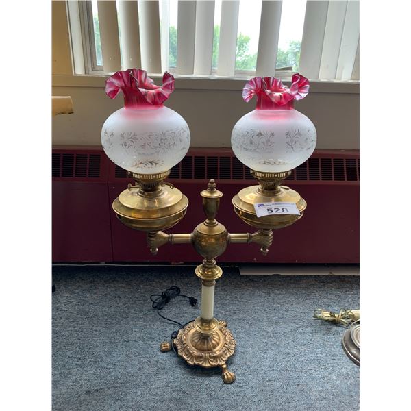 VINTAGE CLAW FOOT DUAL SHADE LAMP