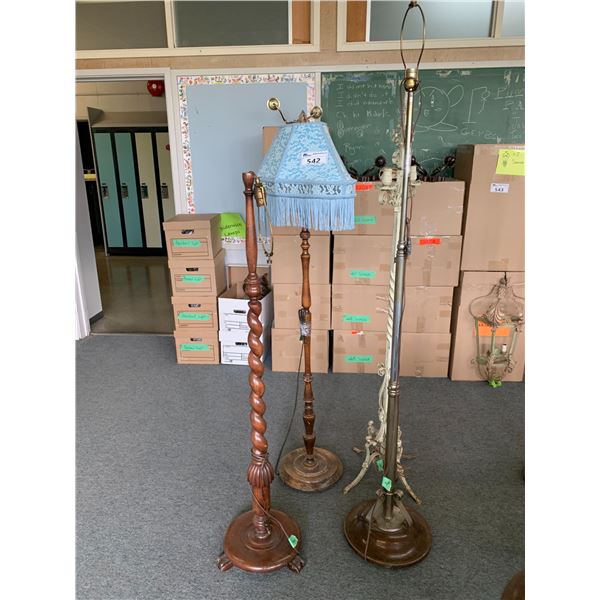 4 ASSORTED FLOOR LAMPS