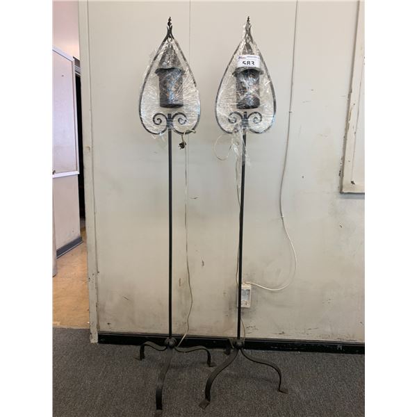 2 FLOOR SPADE LAMPS