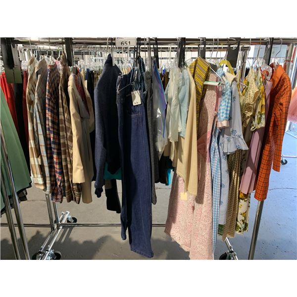 *L2* RACK OF ASSORTED CHILDRENS CLOTHING (RACK NOT INCLUDED)