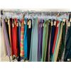 Image 1 : *L2* RACK OF ASSORTED PANTS (RACK NOT INCLUDED)