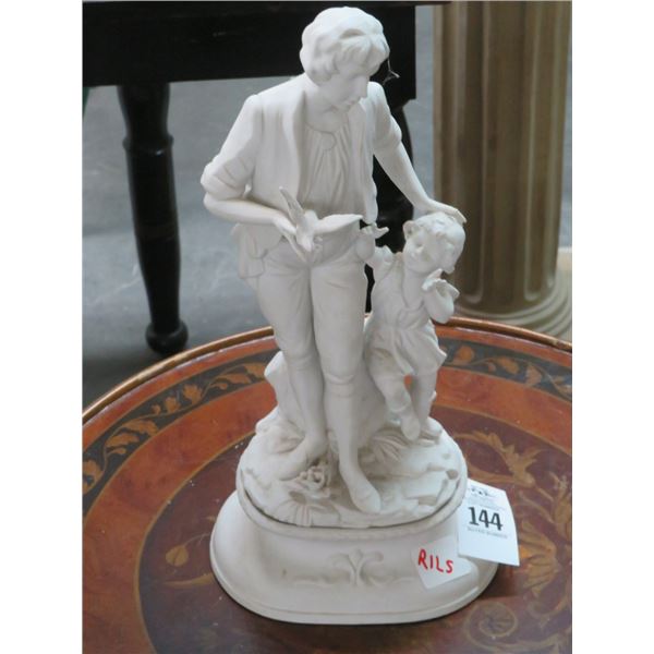 Father w/Child Plastic Statuary - 15 