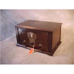 Kolster table top radio