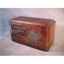 Coronado table radio