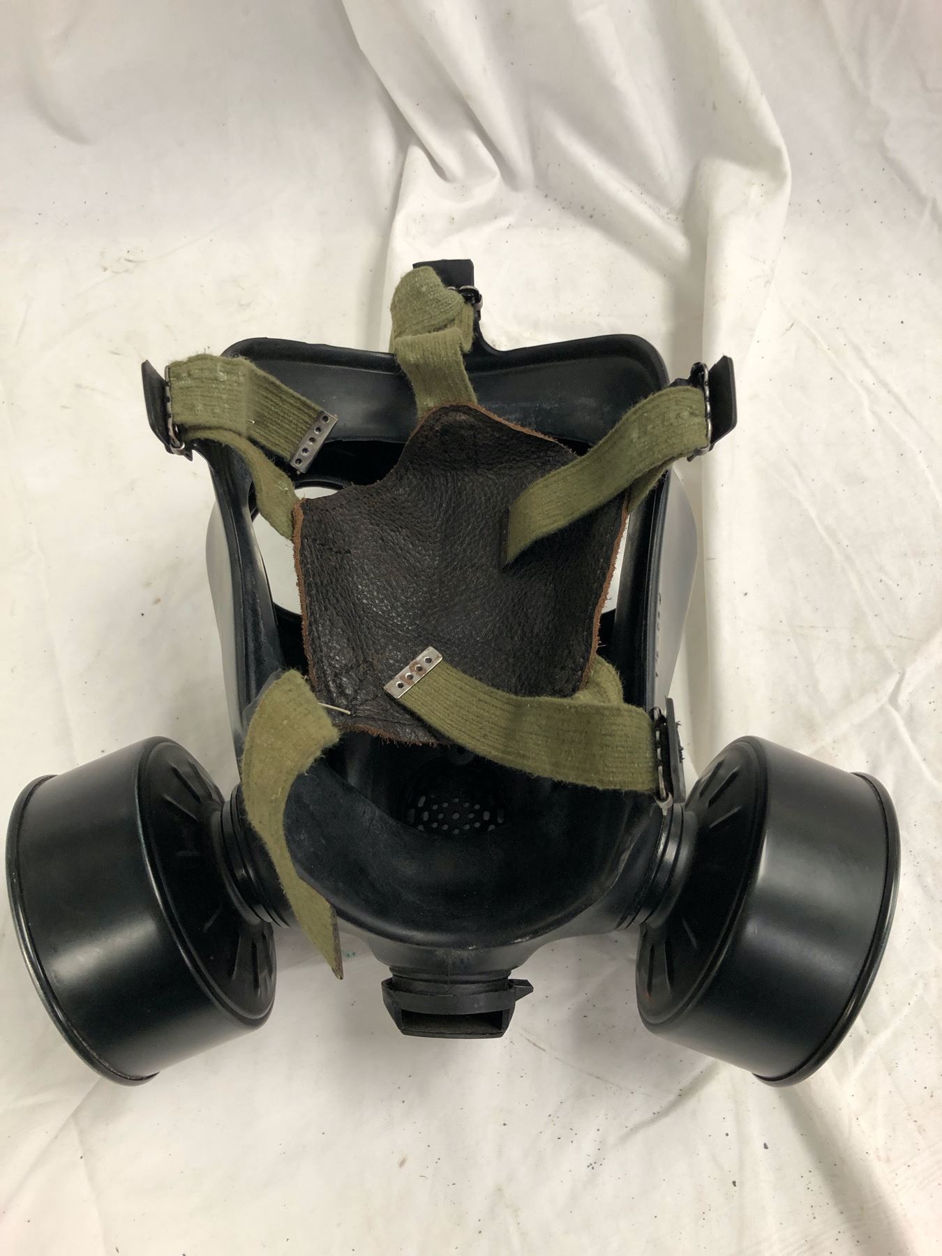Czech Army M90 replica prop gas mask