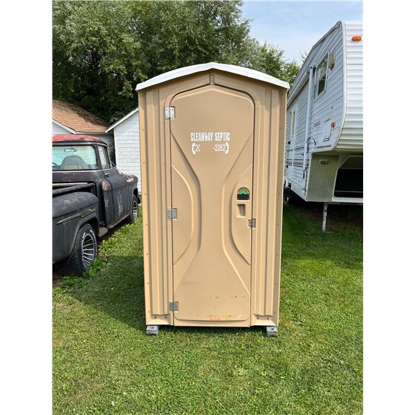 Porta potty
