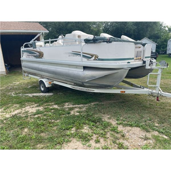 Princecraft Sportfisher 18 Pontoon boat