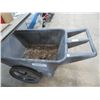 Image 1 : Rubbermaid Wheelbarrow