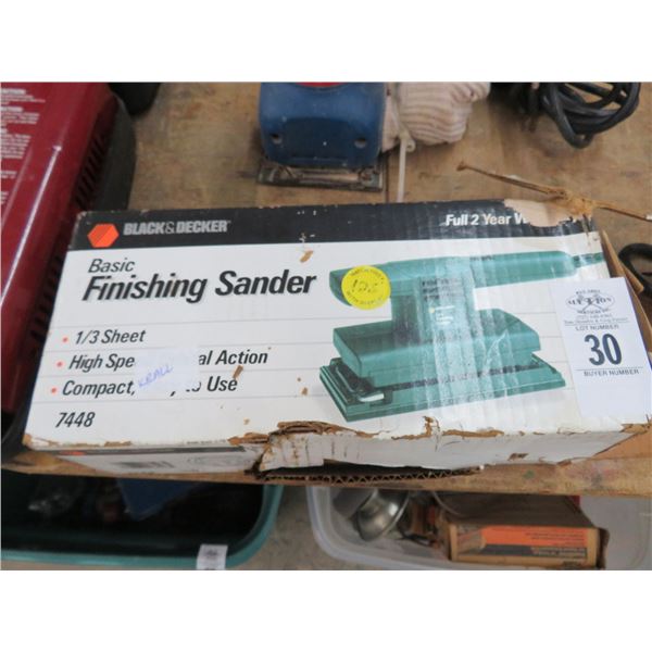 B & D Finish Sander