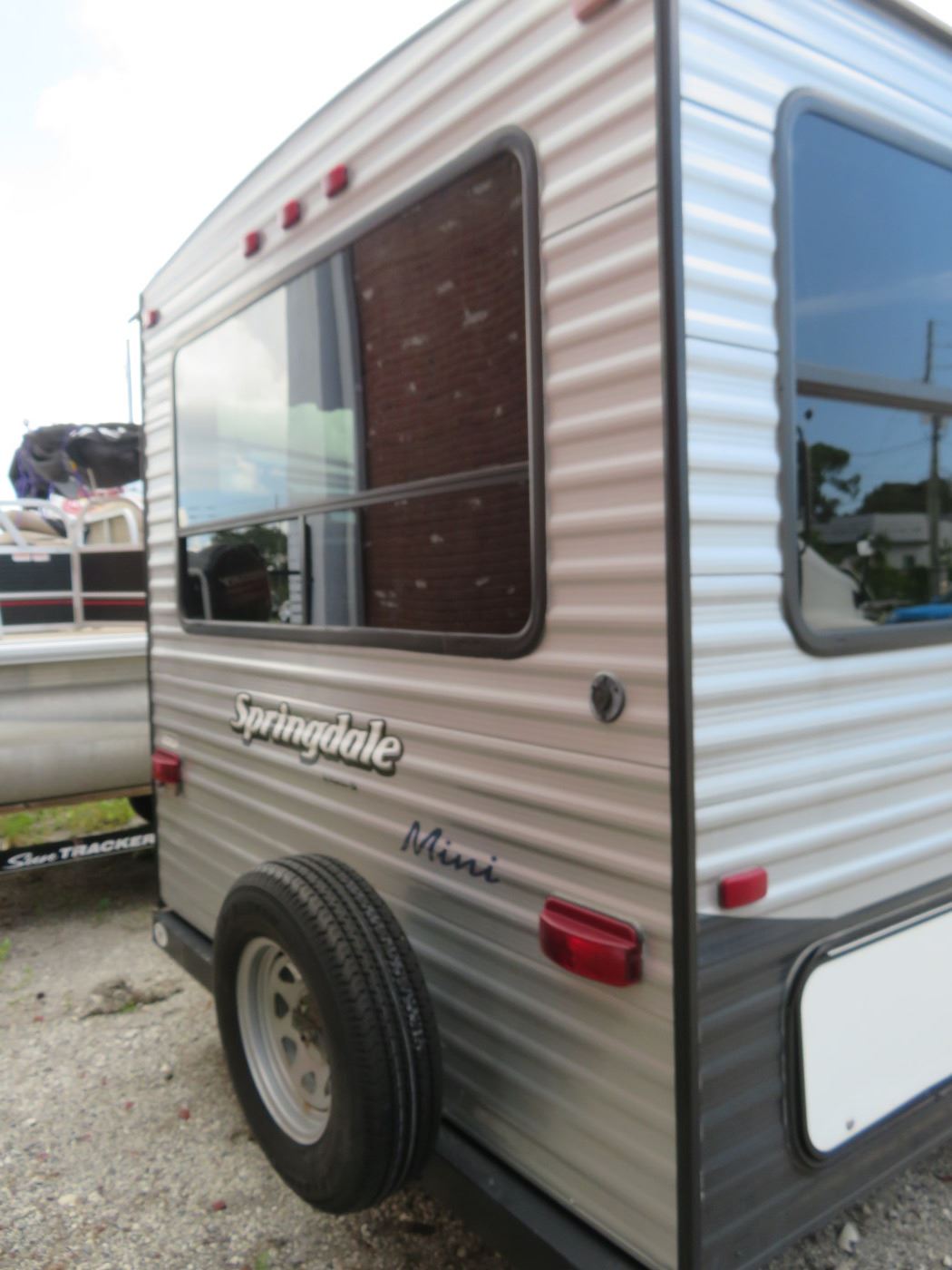 2018 Keystone Springdale Mini Travel Trailer -Single Axle Tag A Long Camper