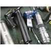 Image 2 : Air and Cordless Grease Guns - 4