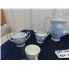 Image 2 : Noritake Tea Set- 9pc & Lamp