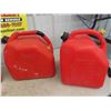 Image 2 : 4 Plastic Gas Cans - All 20L / 5Gal