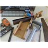 Image 2 : Hand Saws, Mitre Saw, Carpet Kicker Tool, Rigid Air Nailer, Saw Guide