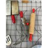 Image 3 : VINTAGE TOY KITCHEN UTENSILS COOKIE CUTTERS ETC