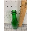 Image 3 : VINTAGE LETHBRIDGE SICKS BREWERY BOTTLE