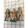 Image 2 : ANTIQUE LEAD TOY SOLDIERS