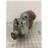 Image 2 : VINTAGE AMERICAN BOSCH MAGNETO IMPULSE STARTER