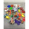 Image 1 : LOT OF VINTAGE MCDONALDS HAPPY MEAL TOYS ETC