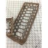 Image 2 : SET OF 2 CAST IRON WALL GRATES