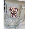 Image 4 : Vintage Dog in Suds mug plus trio of A&W mugs.