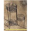 Image 1 : Tiered plant stand