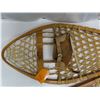 Image 2 : Pair of snowshoes