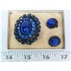 Image 1 : Blue rhinestone and cabochon broach and earring set, jappaned, made in Austria