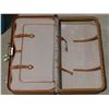 Image 9 : Lot of plastic tubs and brown leather travelling case