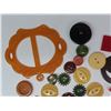 Image 2 : Lot of bakelite buckles and buttons