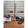 Image 1 : 5 pairs women's shoes, four size 7, 1 size 6, great condition