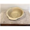 Image 1 : Retired Pampered Chef stoneware 12" baking bowl.