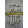 Image 1 : 14 collector spoons USA related