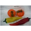 Image 3 : glass Oranges and peppers