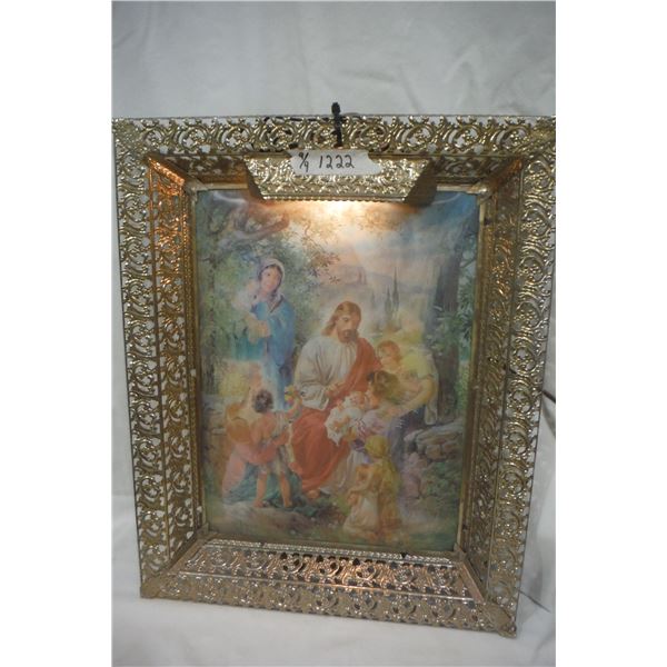 21 X 17  3D light brass frame  Jesus  excellent condition