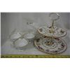 Image 1 : Dainty Tier & 3 pedestal tea cups
