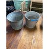Image 2 : 3 Galvanized vintage pails
